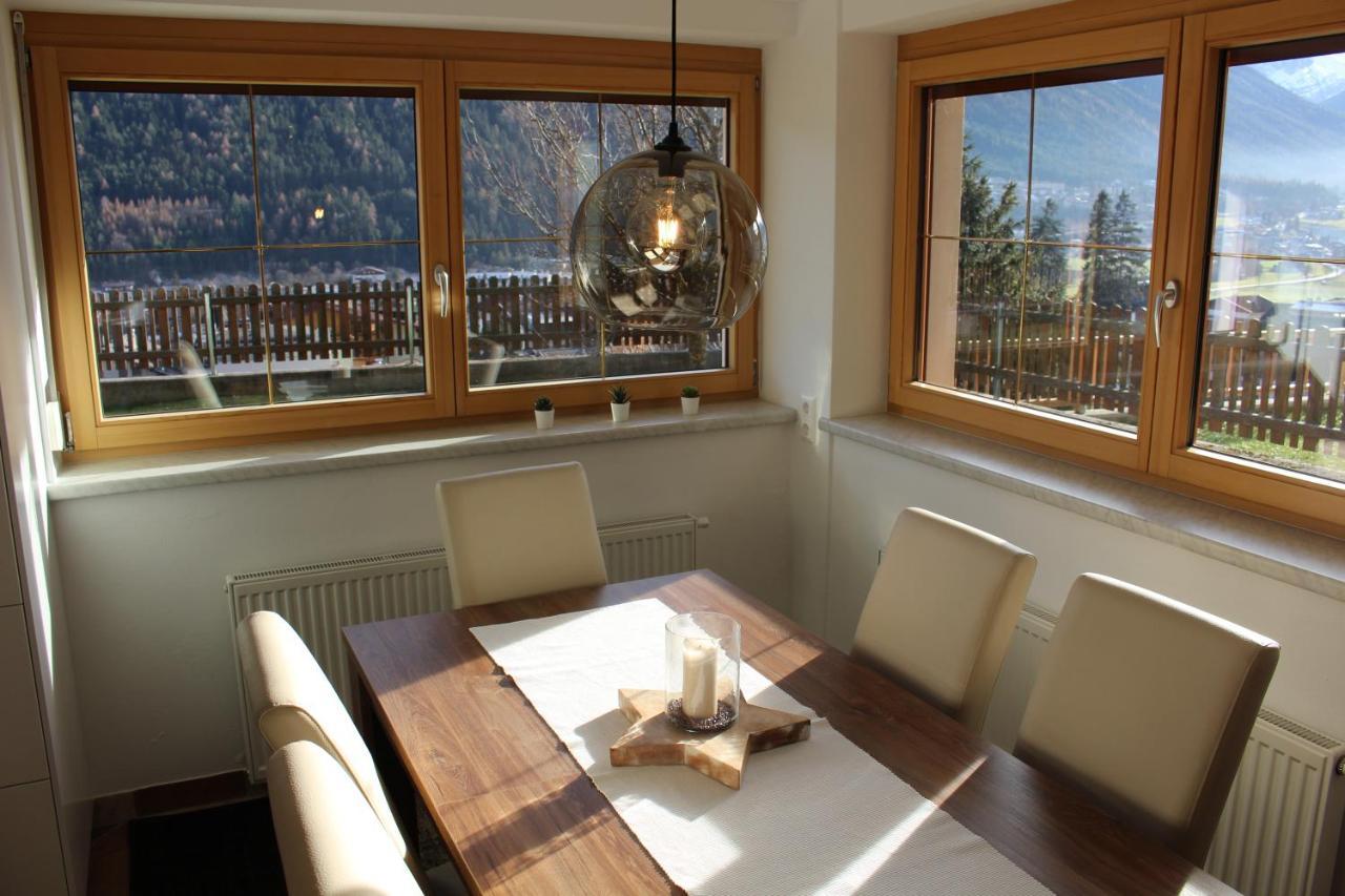 Ferienwohnung Auszeit Stubai Fulpmes Ngoại thất bức ảnh