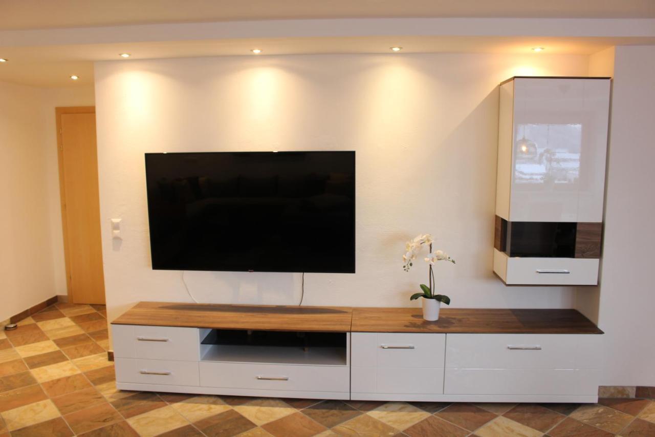 Ferienwohnung Auszeit Stubai Fulpmes Ngoại thất bức ảnh